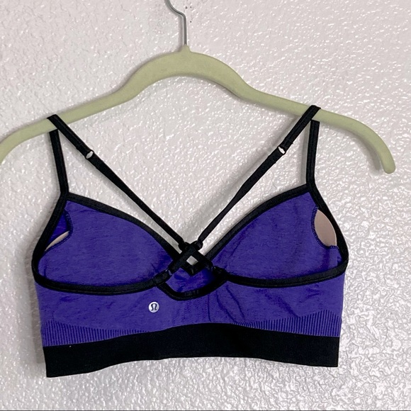 Lululemon Hold Your Om II Sport Bra in Iris Flower - Picture 8 of 8